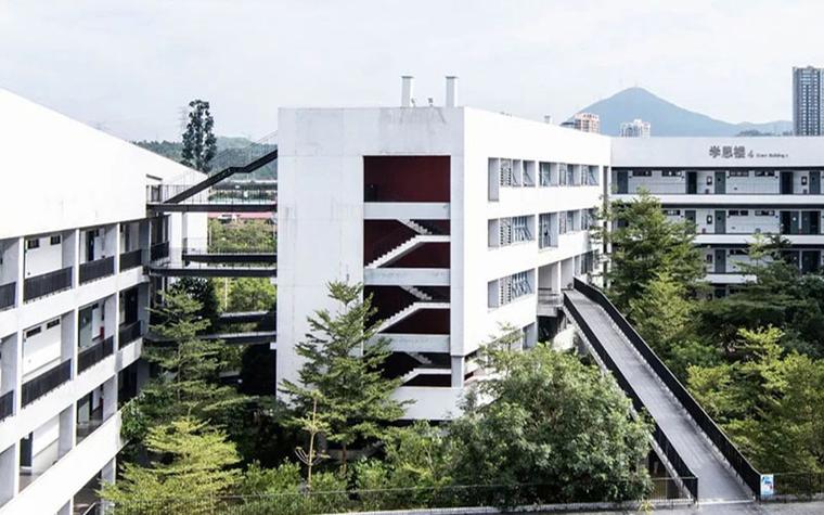 深圳信息职业技术学院校园风光