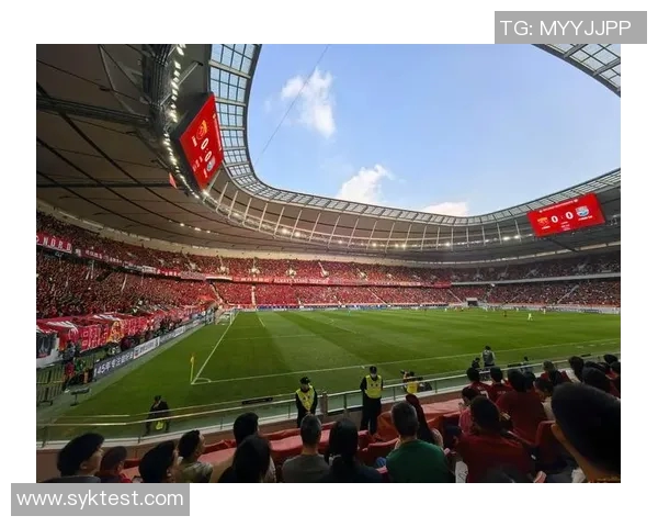 上海篮球队运营革新探索:打造新模式提升球队竞争力与球迷体验 上海篮球队运营革新探索:打造新模式提升球队竞争力与球迷体验